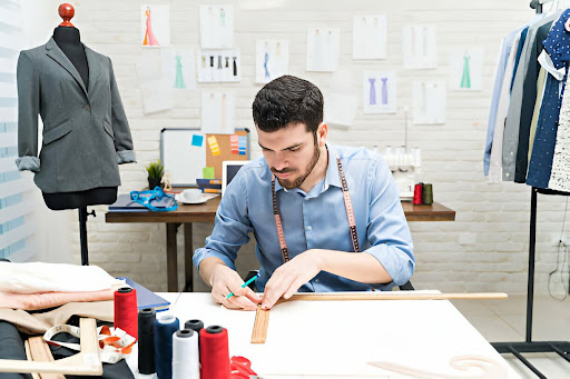 Threads Uniform Dubai