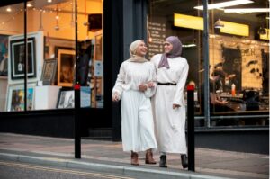 abaya and jalabiya trend